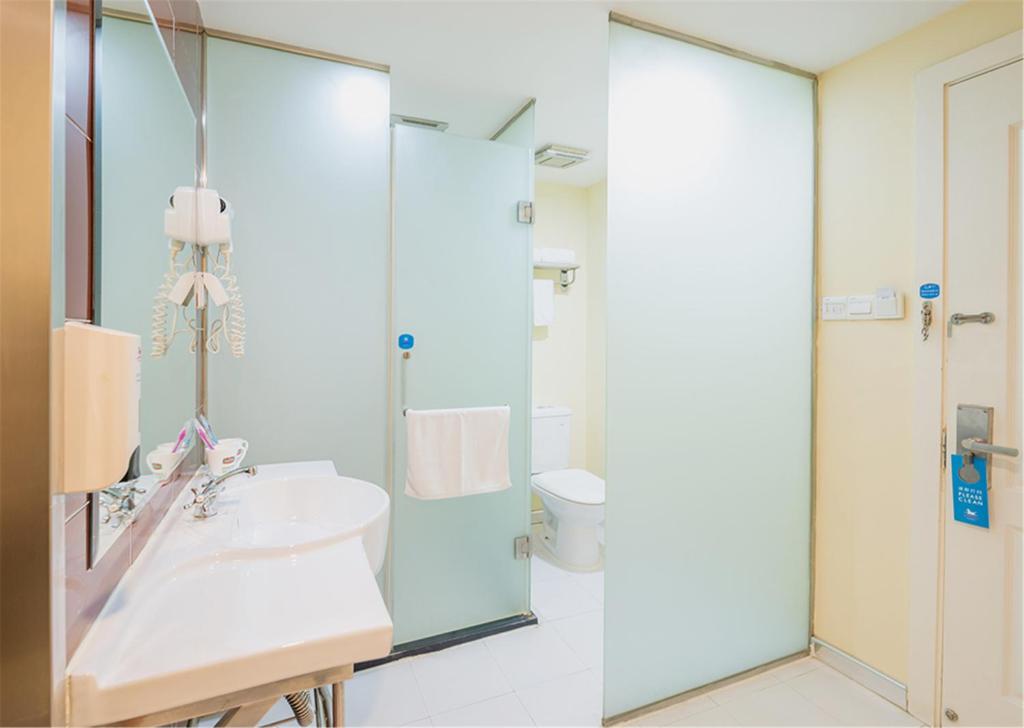 Двухместный (Двухместный номер с 2 отдельными кроватями), Hanting Express Shanghai Hongqiao Wuzhong Road