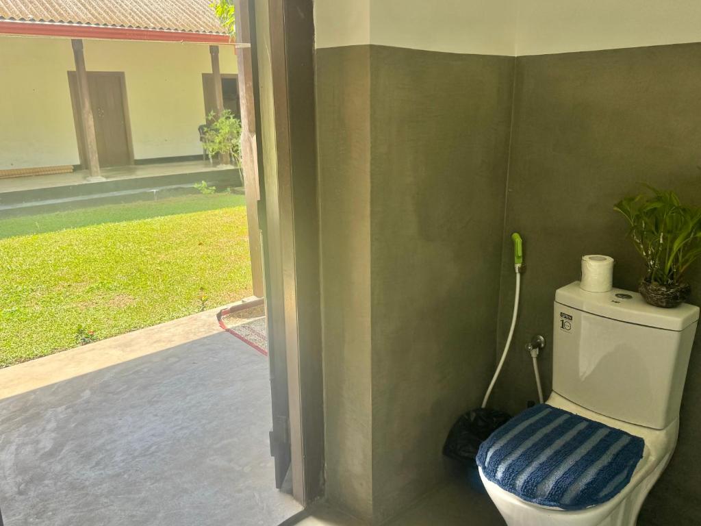 Stuart House Tangalle - Tap to explore photos