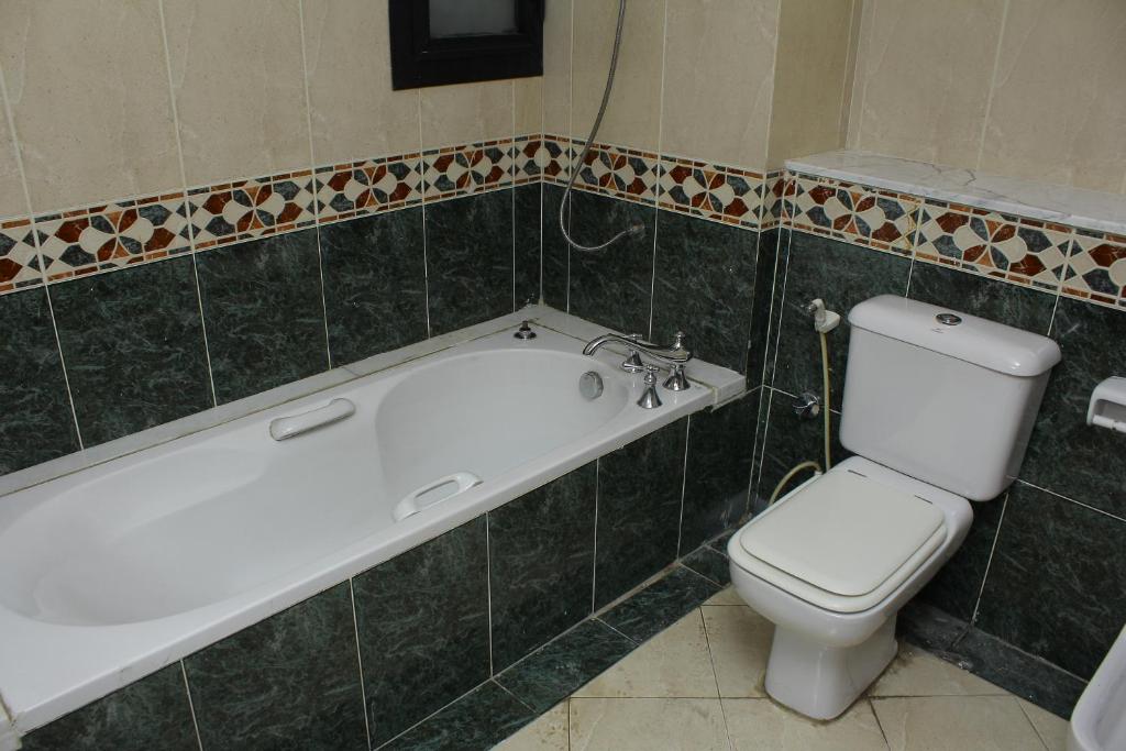 Сьюит (Полулюкс с видом на город), Galaxy Royal Suites Hotel