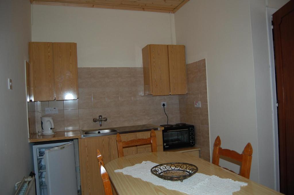 Nicos & Olympia Apartments photo 2