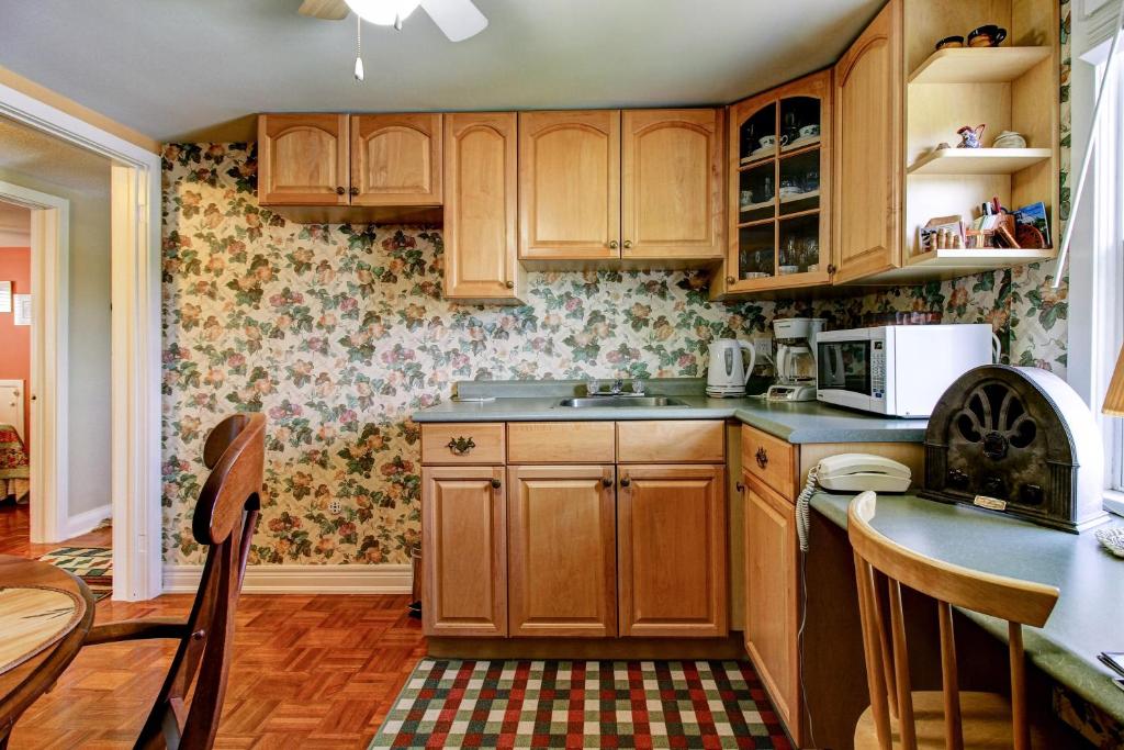 Williams Gate Bed & Breakfast Private Suites photo 3