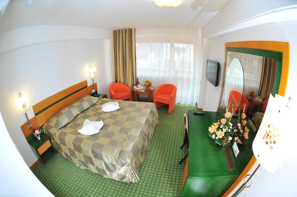 Hotel Jasmine photo 3