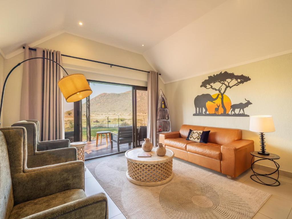 Tau Game Lodge