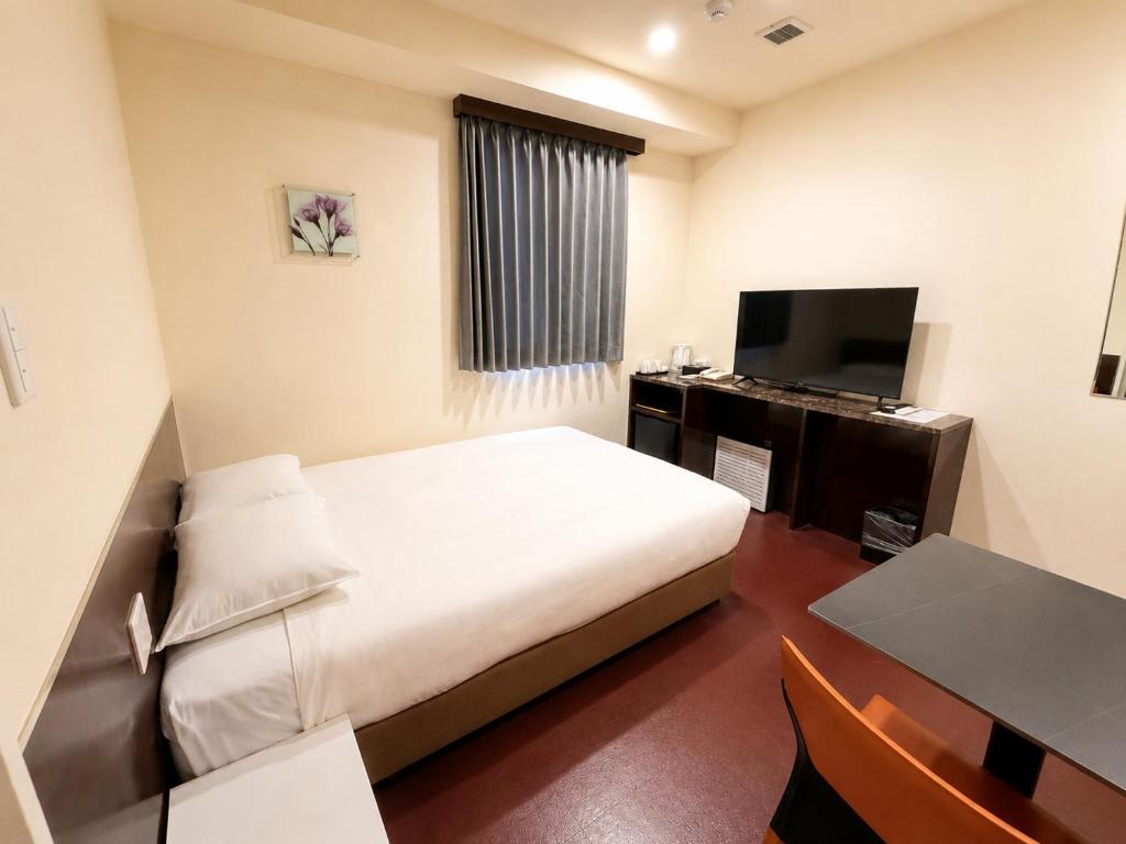 Hotel Arashi Namba No001 - Tap to explore photos