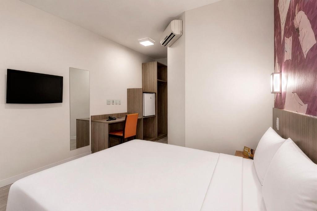 Hotel Cassino Tower Piracicaba By Nacional Inn - Tap to explore photos