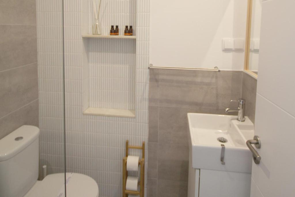 Апартаменты (Улучшенные апартаменты), Lisbon Domus 74 by amcf