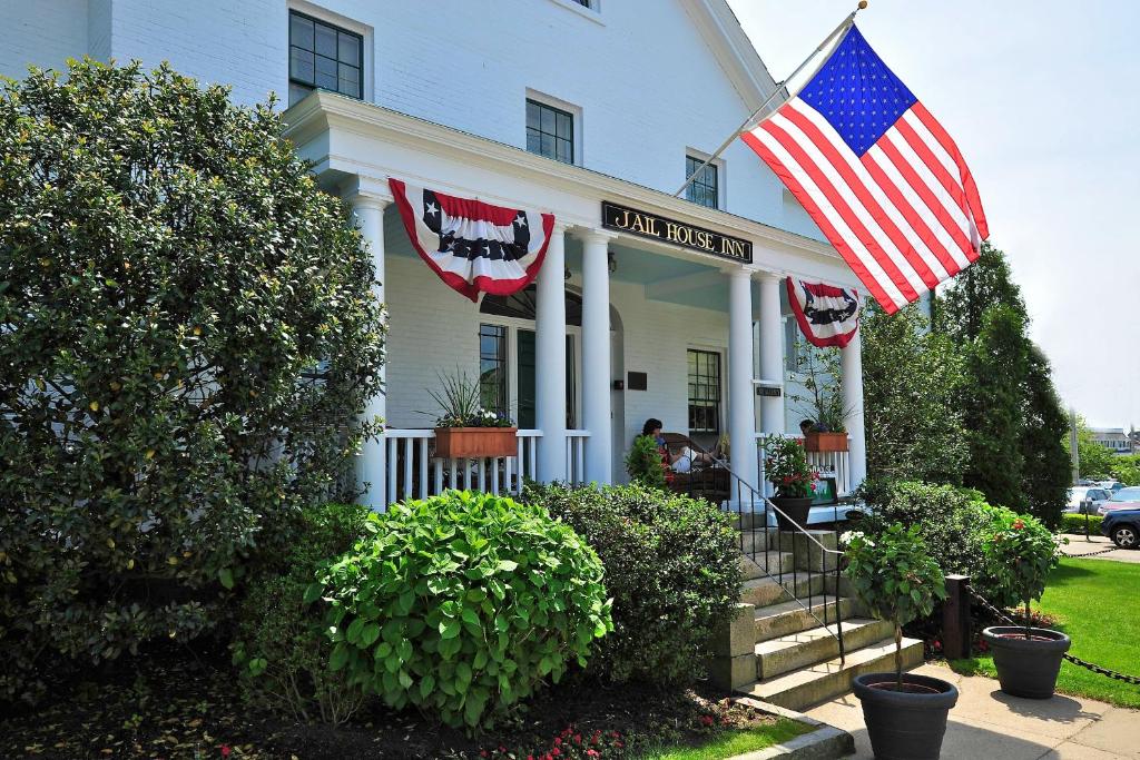 Jailhouse Inn image