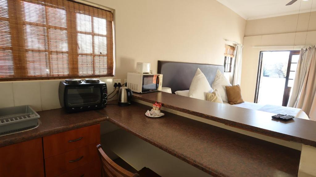 Lanseria Country Estate Room Type - Budget Room with Kitchen
