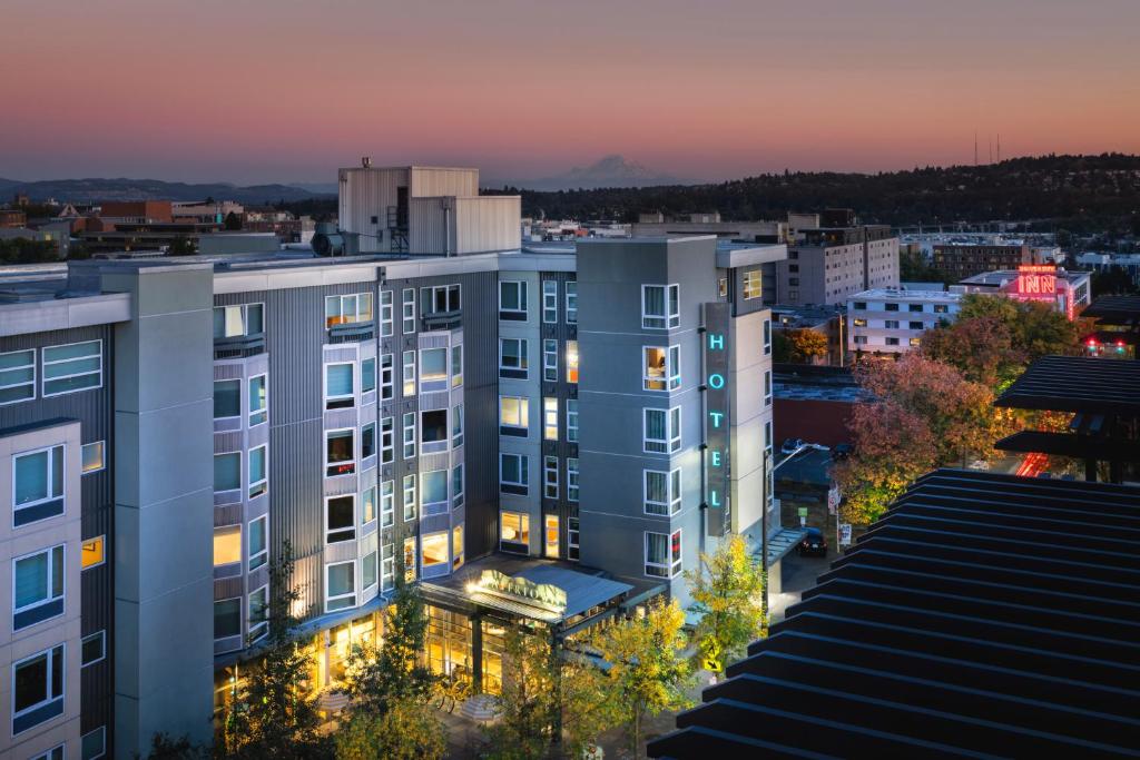 Staypineapple, Watertown, University District Seattle image