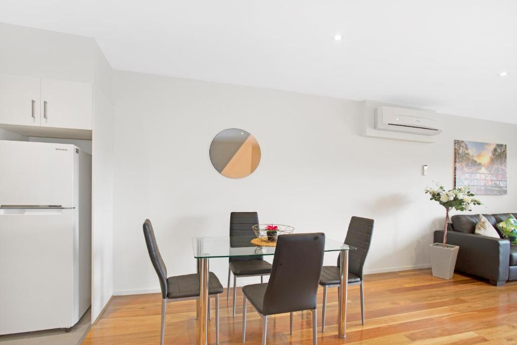 Astra Apartments Glen Waverley @ViQi photo 3