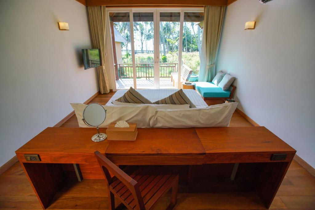 Номер (Бунгало Делюкс), Koh Kood Paradise Beach