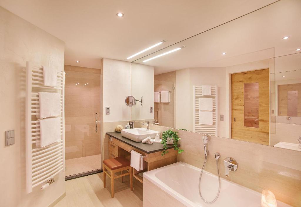 Апартаменты (Апартаменты Делюкс (для 2 взрослых и 3 детей)), Kinderhotel Buchau