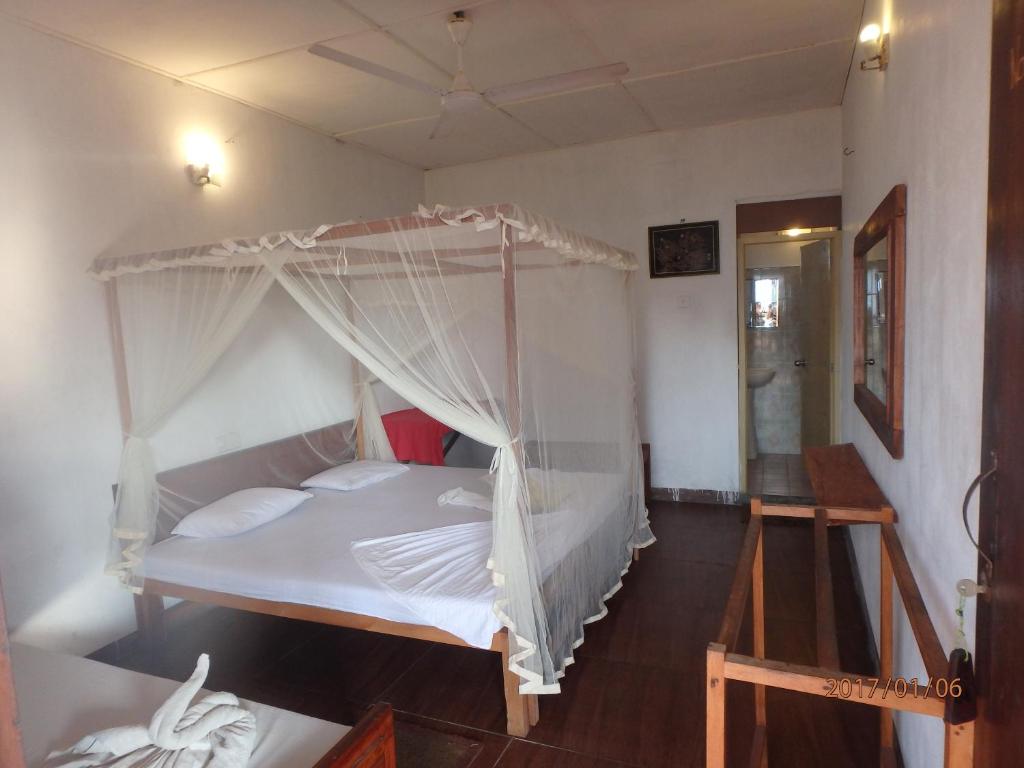 Трехместный (Бюджетный трехместный номер), Hansa Surf Hotel