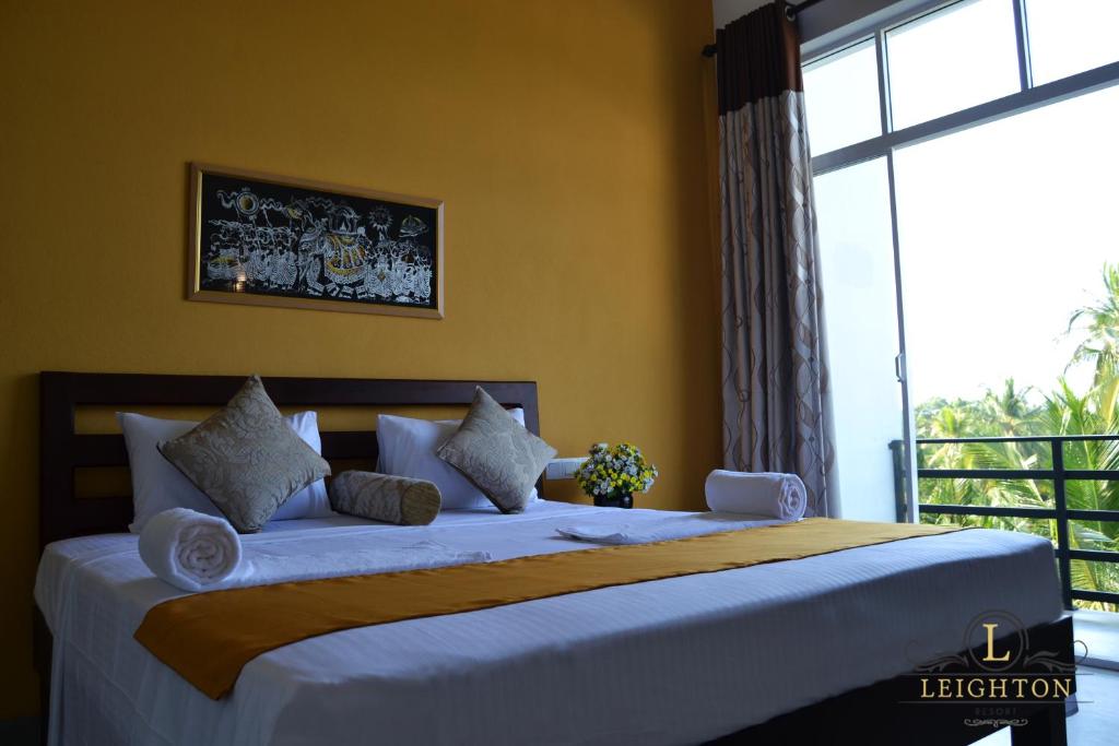 Двухместный (Deluxe Double Room (Early Check-in & Late Check-out on Availability Basis, Free Airport Pick-up or Drop-off, 10% off on Food & Beverage and PCR Tests Available if required)), Leighton Resort