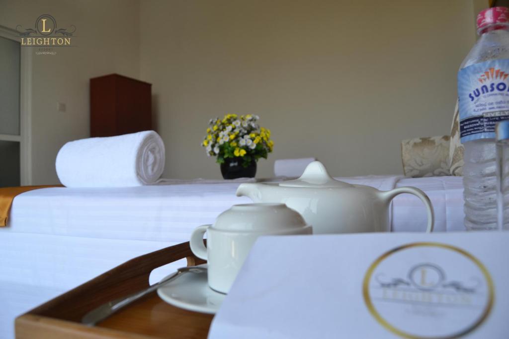 Двухместный (Superior Double Room (Early Check-in & Late Check-out on Availability Basis, Free Airport Pick-up or Drop-off, 10% off on Food & Beverage and PCR Tests Available if required)), Leighton Resort