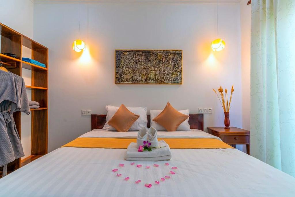 Angkor Rithy Residence 2 - Tap to explore photos