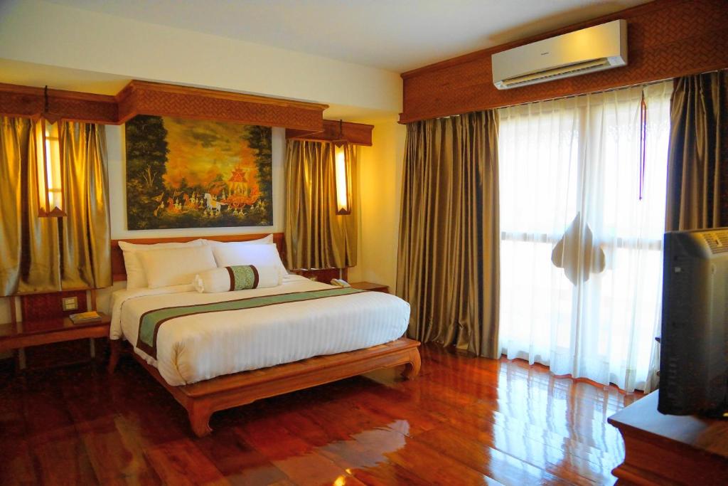 Chanthapanya Hotel - Tap to explore photos