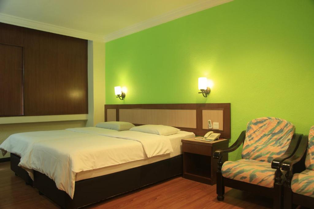 The Inn Hotel photo 4