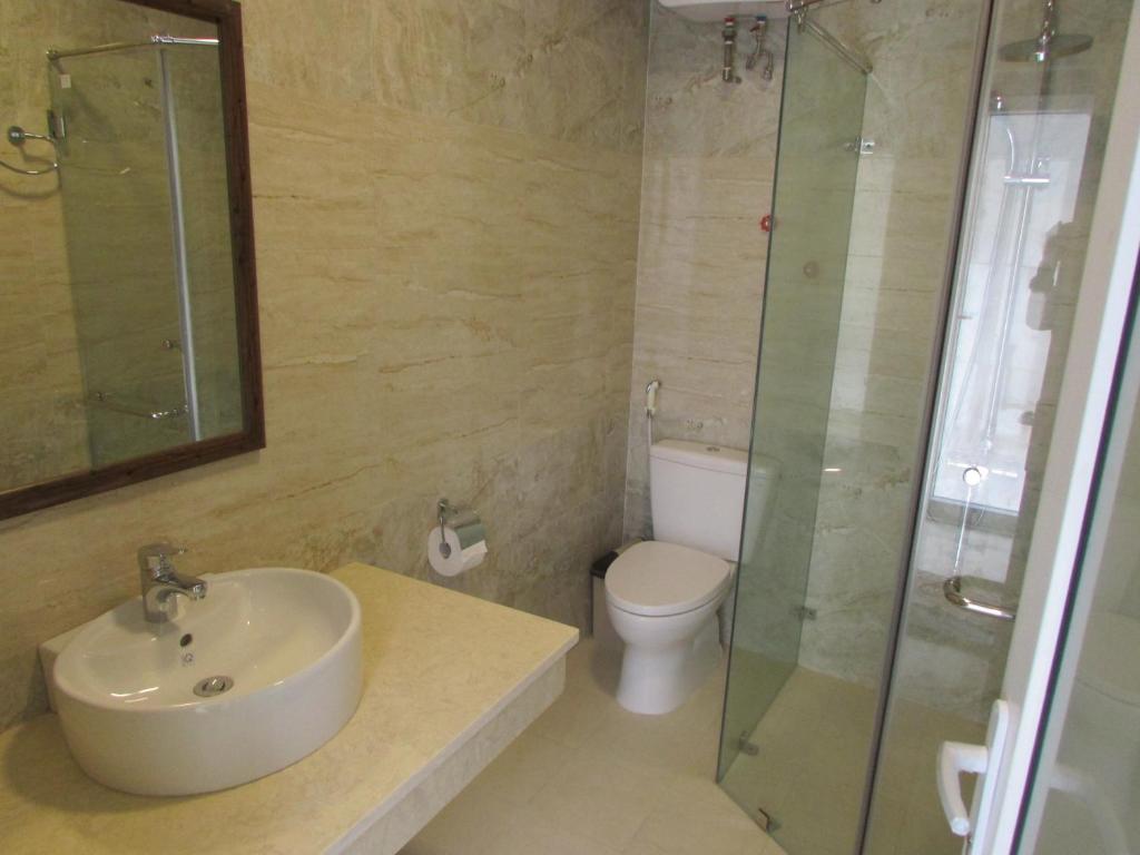 Двухместный (Улучшенный двухместный номер с 1 кроватью), Hue Garden Villa Hotel