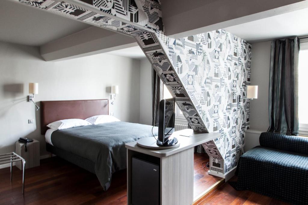 Сьюит (Люкс), Hotel Concortel