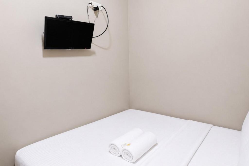 Arcadia Rooms Mangga Besar RedPartner Room Type - Superior Double Room