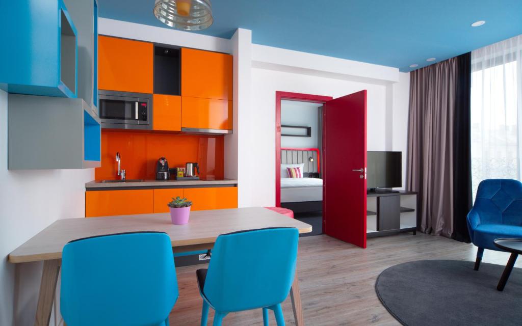 Апартаменты (Апартаменты с 1 спальней и террасой), Park Inn by Radisson Residence Riga Barona