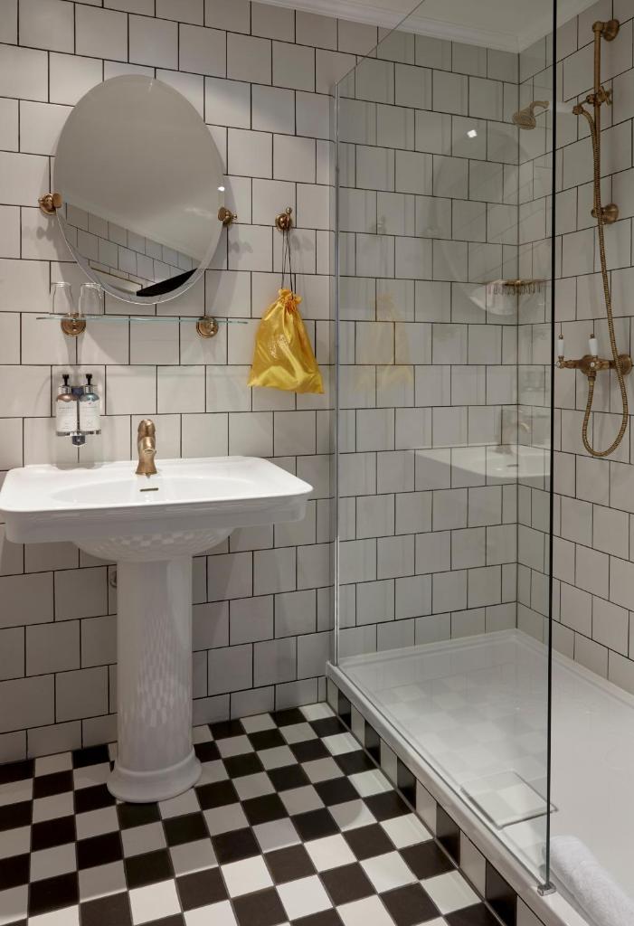 Сьюит (Люкс), Max Brown Hotel Ku'damm