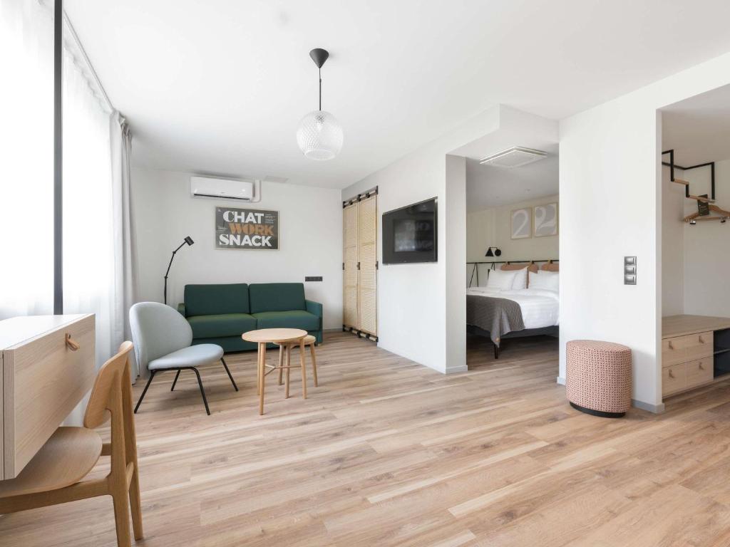 Oru Hub Hotel Tallinn - Handwritten Collection Room Type - Deluxe Room