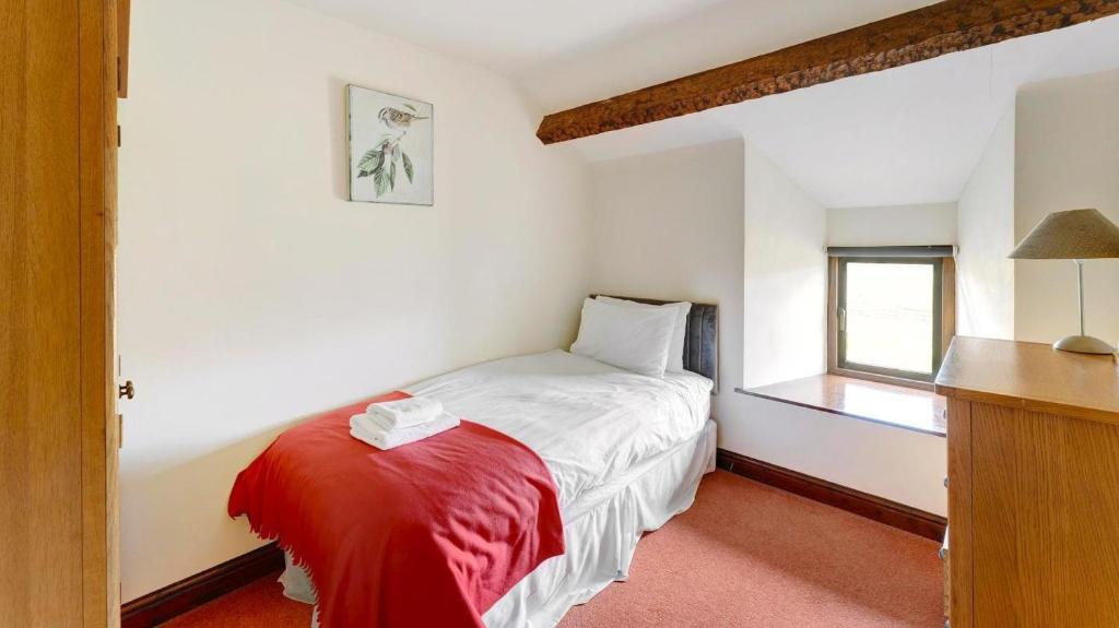 2 Bed in Hawkshead oc-lr236 - Tap to explore photos