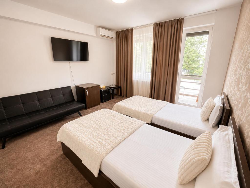 Hotel Rivoli Room Type - Twin Room with Balcony