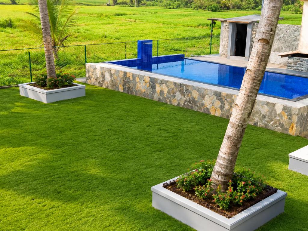 Silver Palm Resort, Thirappane