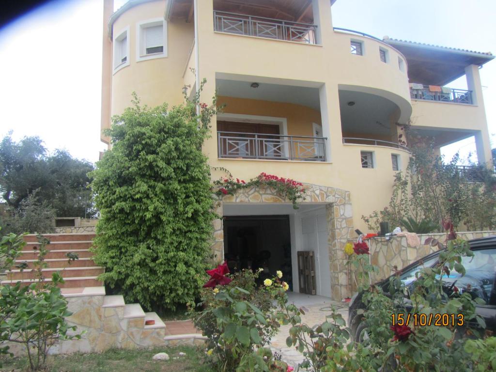Christina 's House photo 1
