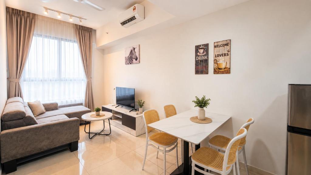 BaySuites Likas by Alawa Homes - Tap to explore photos