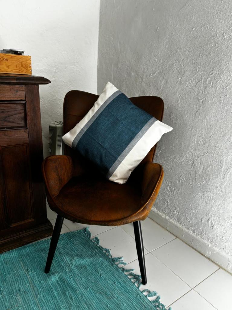Ibizan Style Studio in Jesús - Tap to explore photos