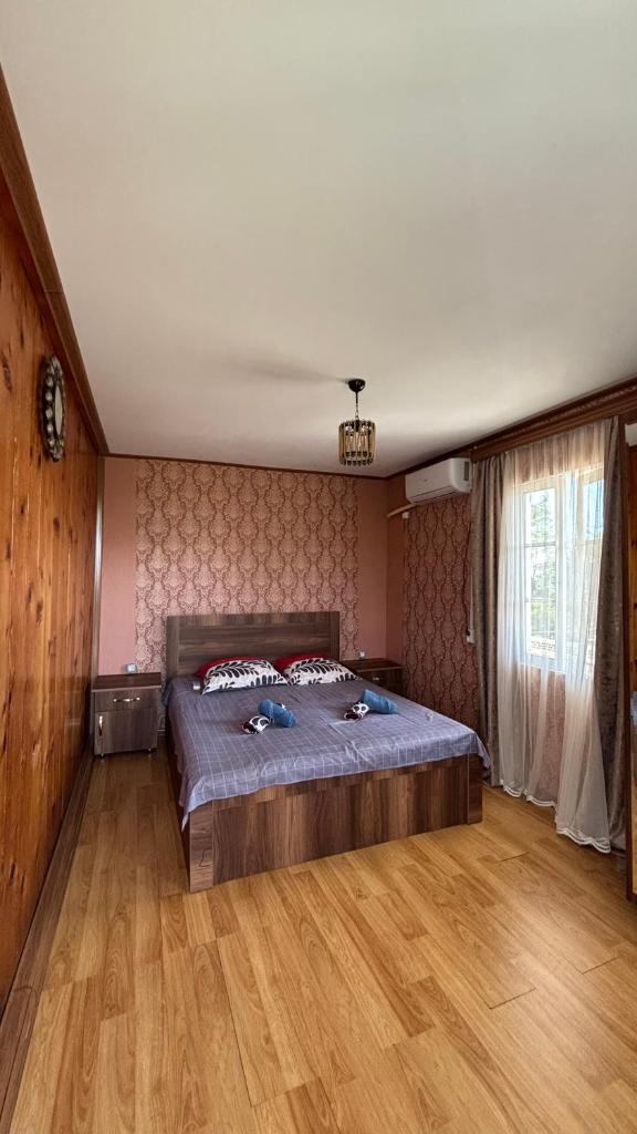 Guesthouse Dadia - Tap to explore photos
