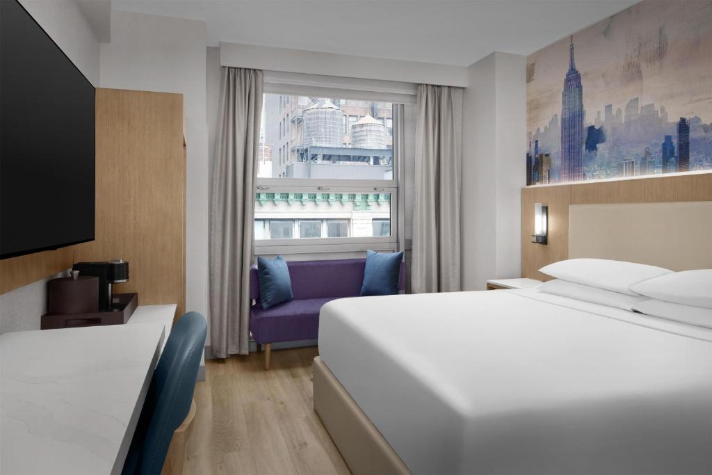 Hyatt Herald Square New York Room Type - King Room - High Floor