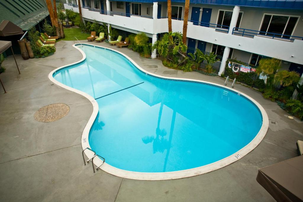 Hotel Current photo 1