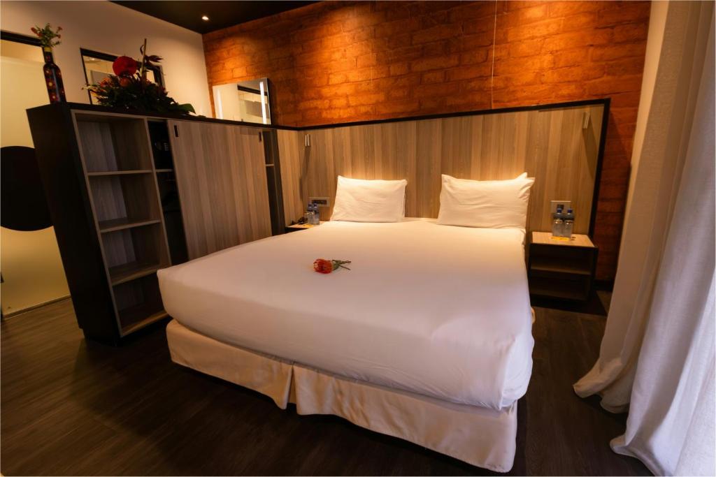 ONOMO Hotel Durban Room Type - Standard Queen Room