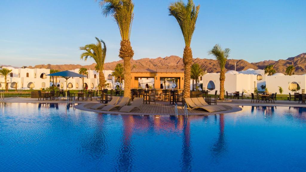 Safir Dahab Resort - Tap to explore photos