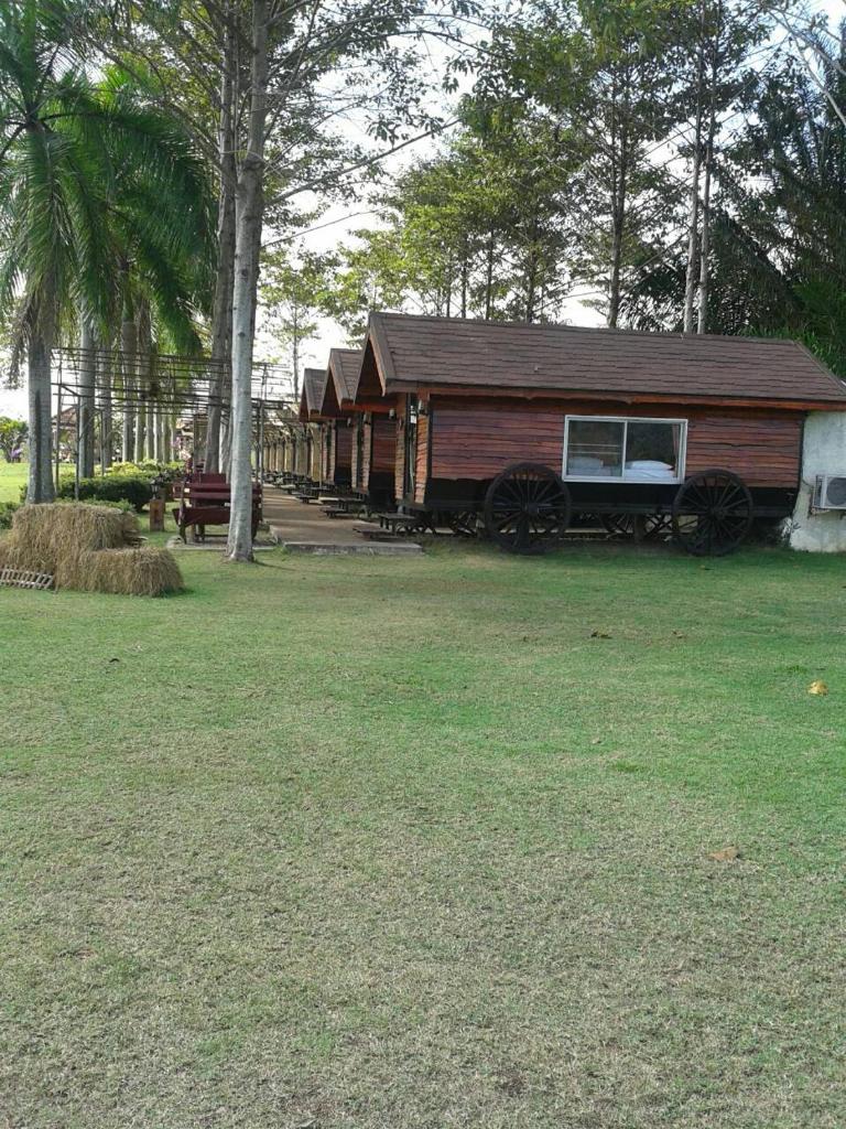 Busai Country View photo 1