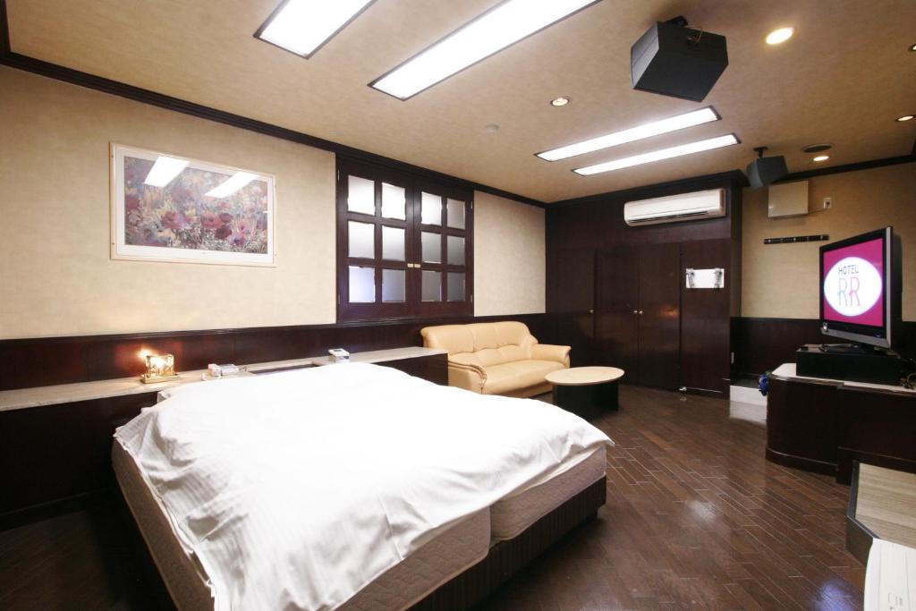 Hotel RR (Adult Only) photo 2