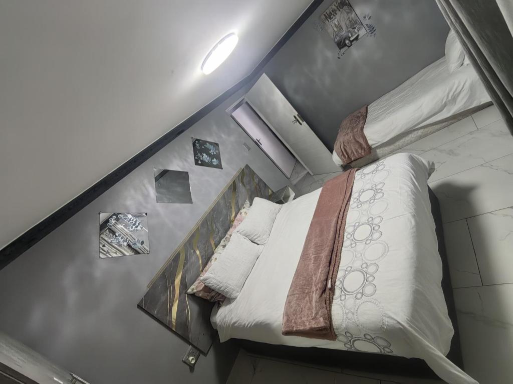 BEREA apartment 786