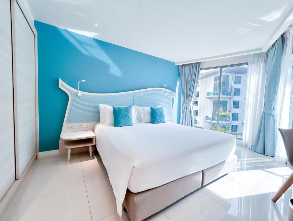 Centara Sonrisa Residences and Suites Sriracha - Tap to explore photos