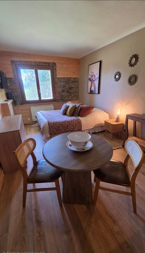 studio entier 25m2 proche centre ville Font Romeu