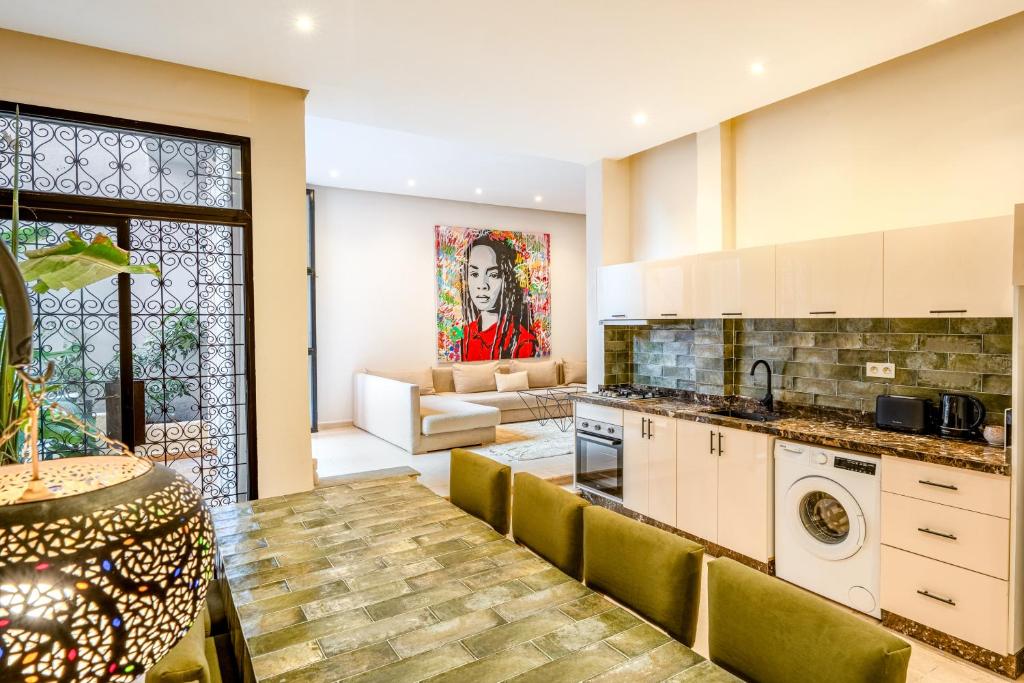 Best Apartement For Group In Gueliz 4 Bedroom, Marrakech