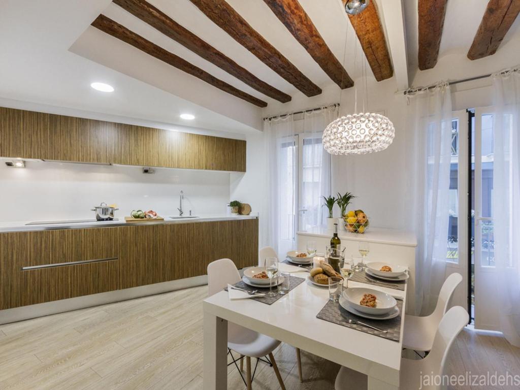 Center Pamplona Apartment photo 1