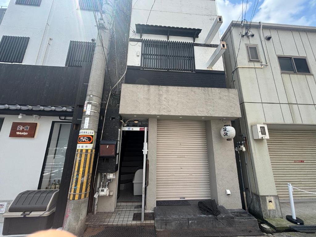 Tasone Stay OSAKA SY3F - Tap to explore photos