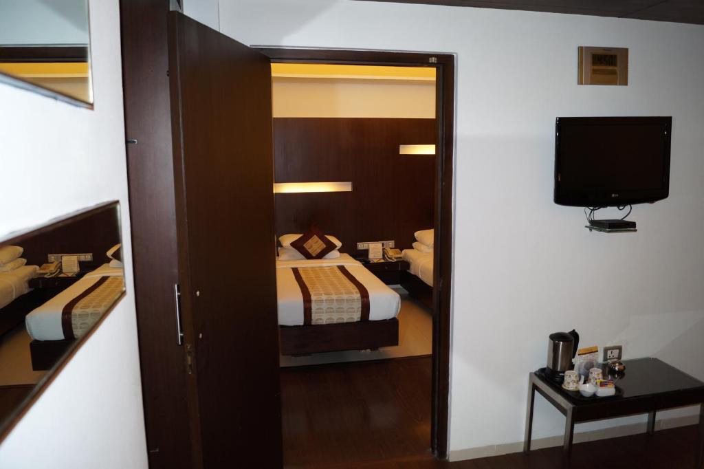 Двухместный (Двухместный номер «Комфорт» с 1 кроватью), The President Hotel