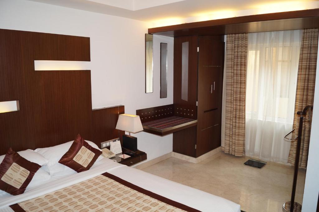 Двухместный (Двухместный номер «Комфорт» с 1 кроватью), The President Hotel