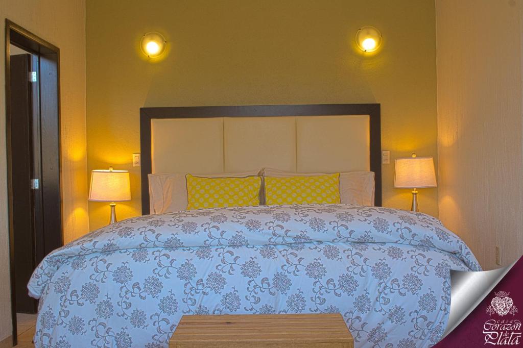 Casa Corazon de Plata Suites photo 3